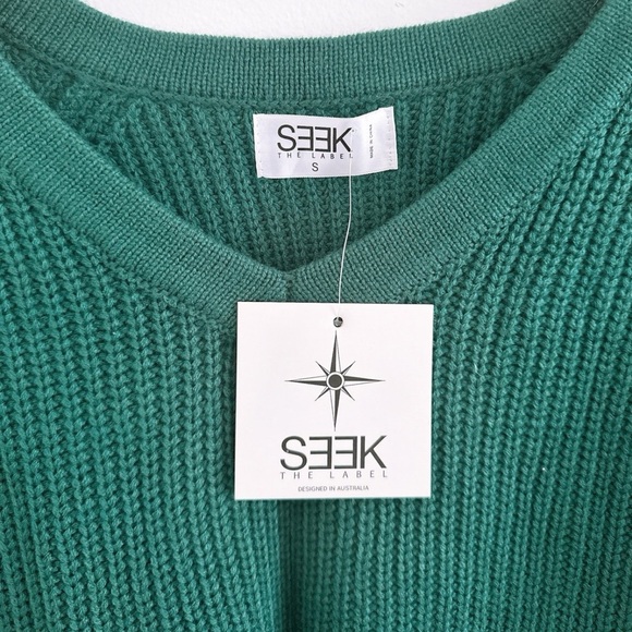 LF STORES • SWEATER - Picture 5 of 5